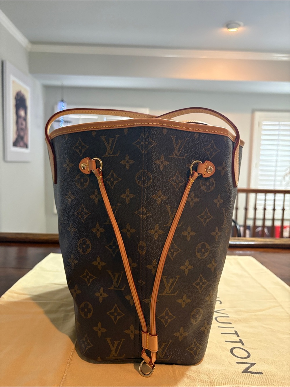 LOUIS VUITTON Monogram MM (Medium Model) Neverfull Canvas Tote - Picture 4 of 13